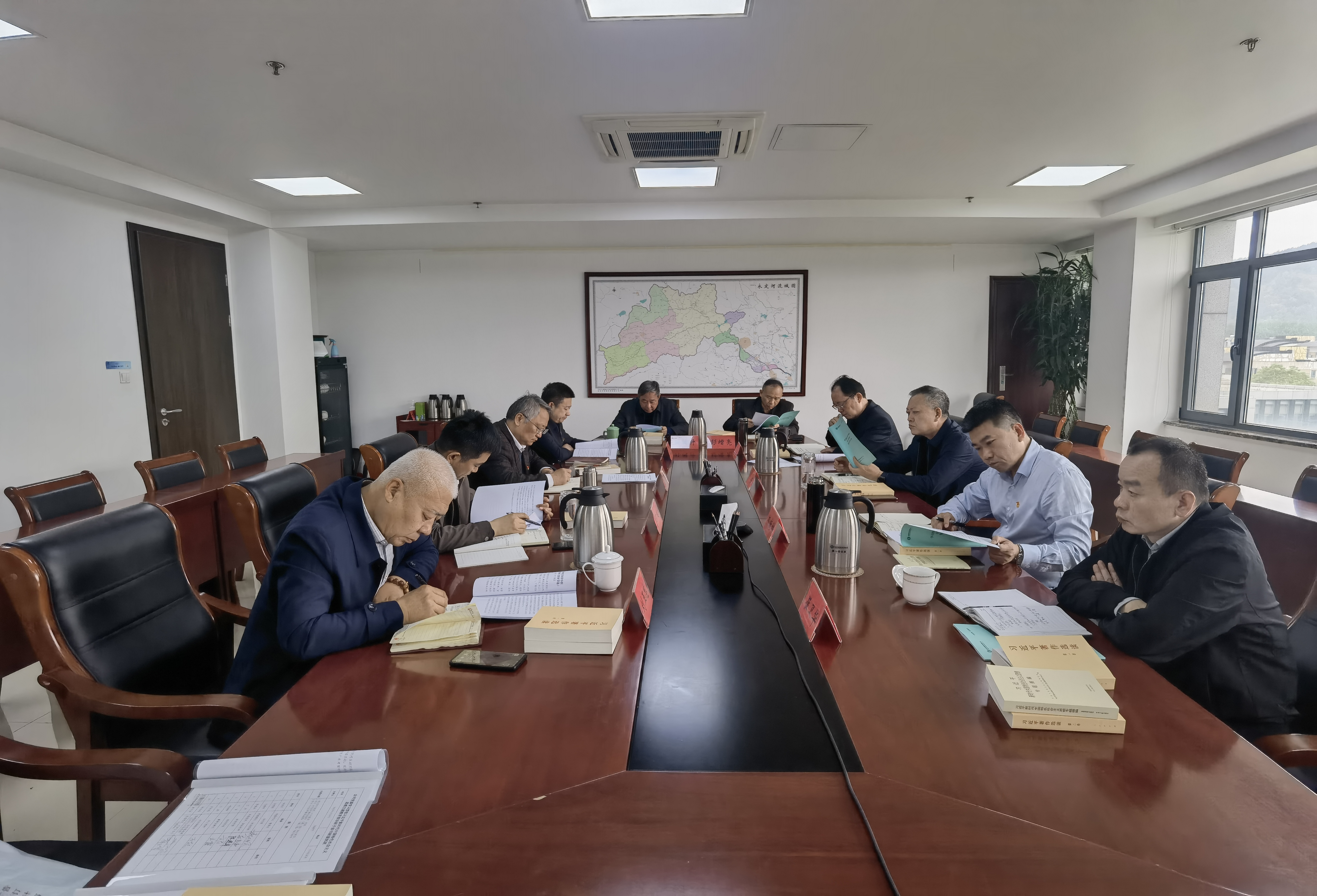 不休推动理论进建深入内化转化——J9集团流域公司进前进建贯彻习近平新时期中国特色社会主义思想主题教育辅导班子想书班