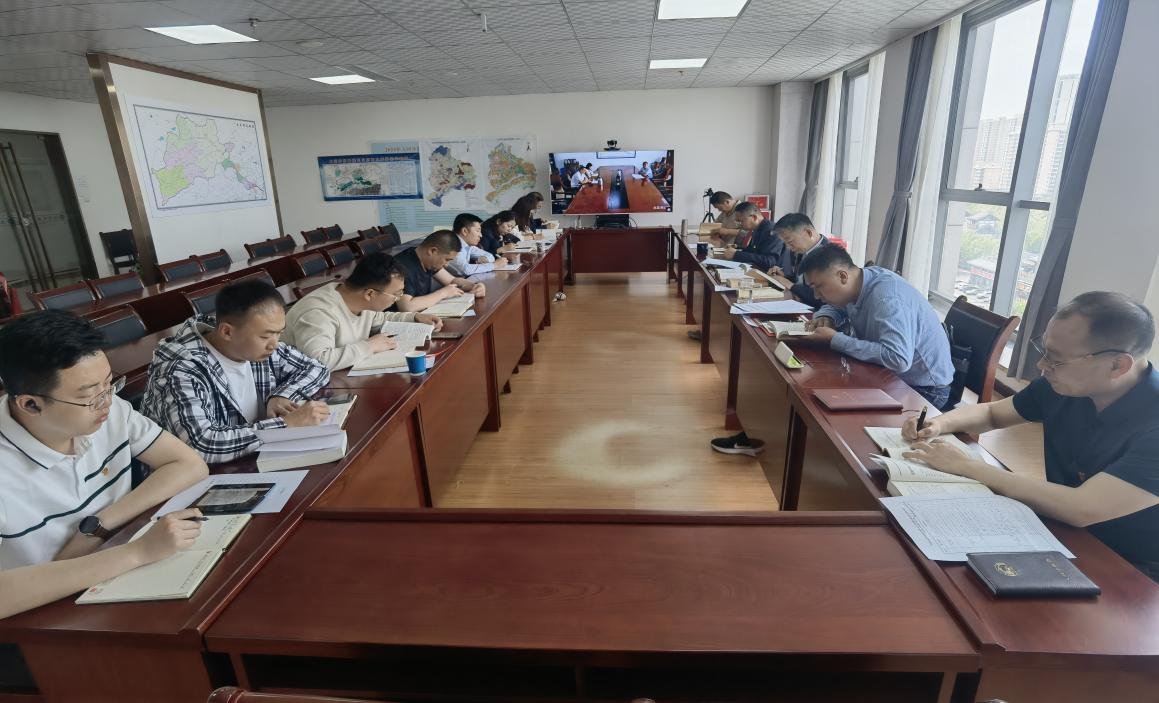深刻感悟思想伟力 踔严振奋勇毅前杏转—包头地域结合党支部发展5月份集中理论进建 深刻感悟思想伟力 踔严振奋勇毅前杏转—包头地域结合党支部发展5月份集中理论进建
