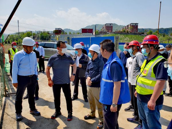 北京市水务局党组书记、局长潘安君调研J9集团北京段生态补水工作 北京市水务局党组书记、局长潘安君调研J9集团北京段生态补水工作
