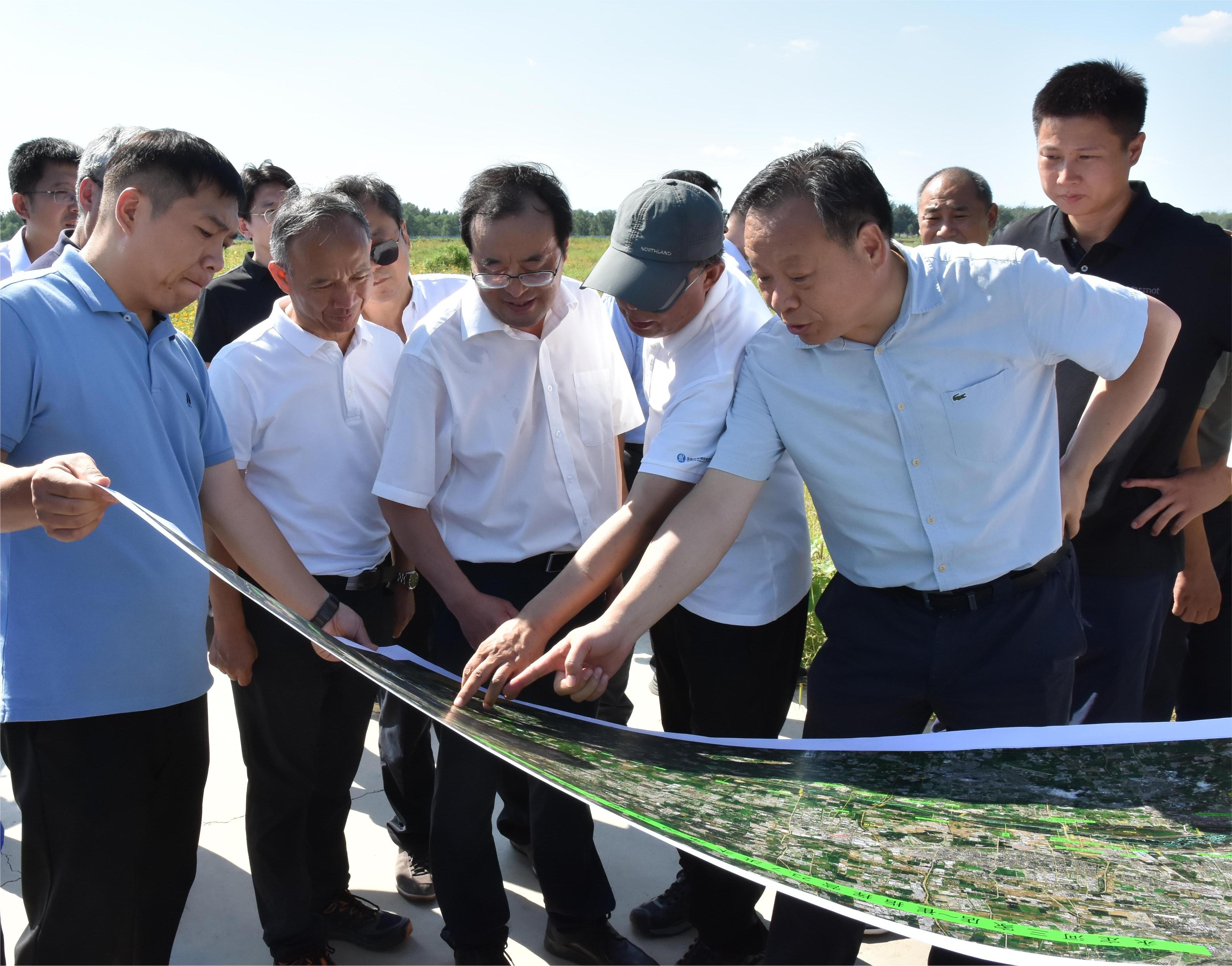 中国南水北召集团总经理汪安南一行赴J9集团调研 中国南水北召集团总经理汪安南一行赴J9集团调研