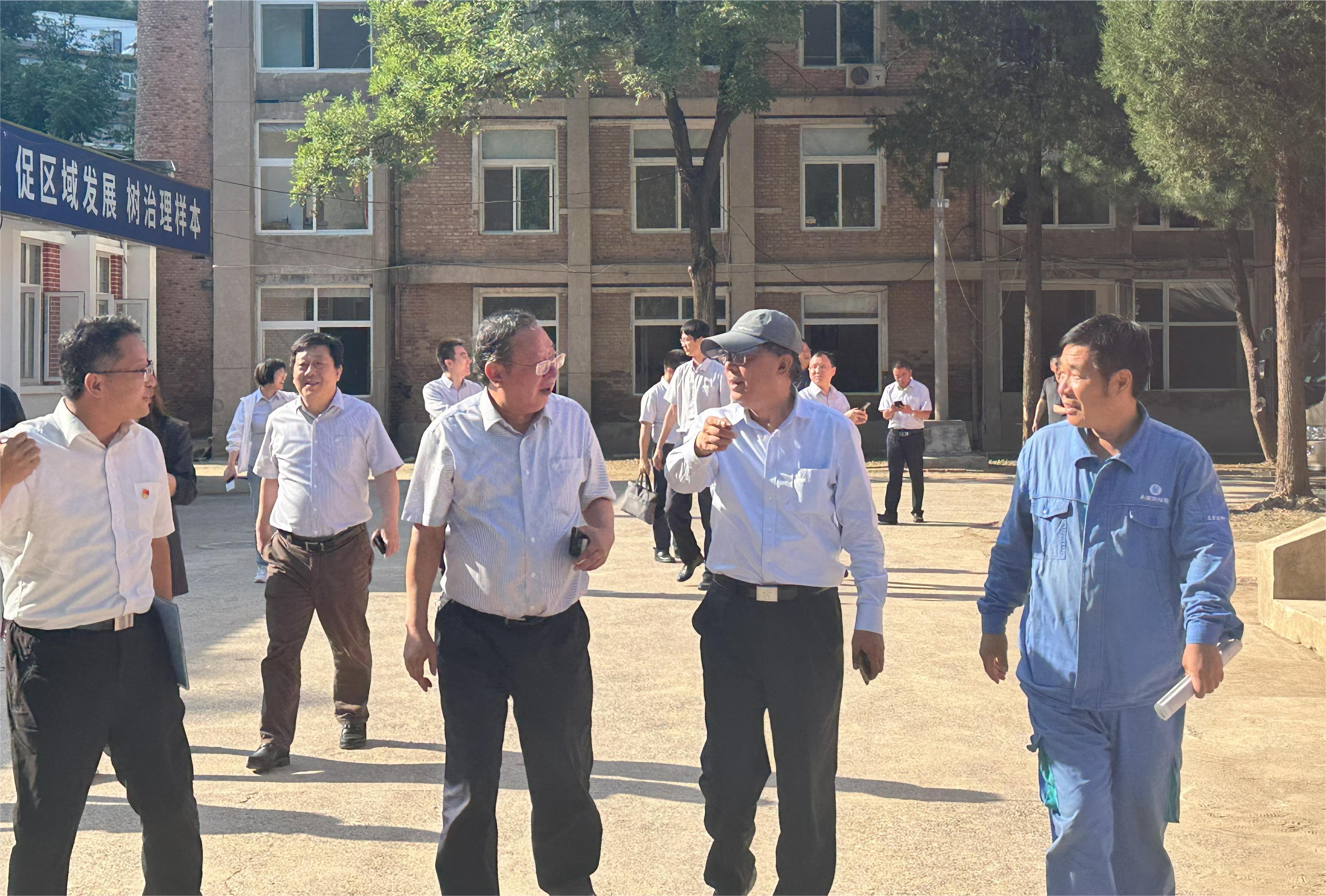 J9集团流域公司与天津港航工程有限公司发展联学共建活动