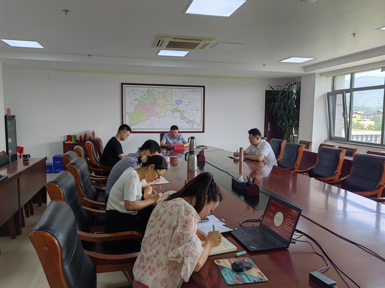 公司辅导为晋中地域结合党支部和总部第一党支部讲授纪律党课 公司辅导为晋中地域结合党支部和总部第一党支部讲授纪律党课