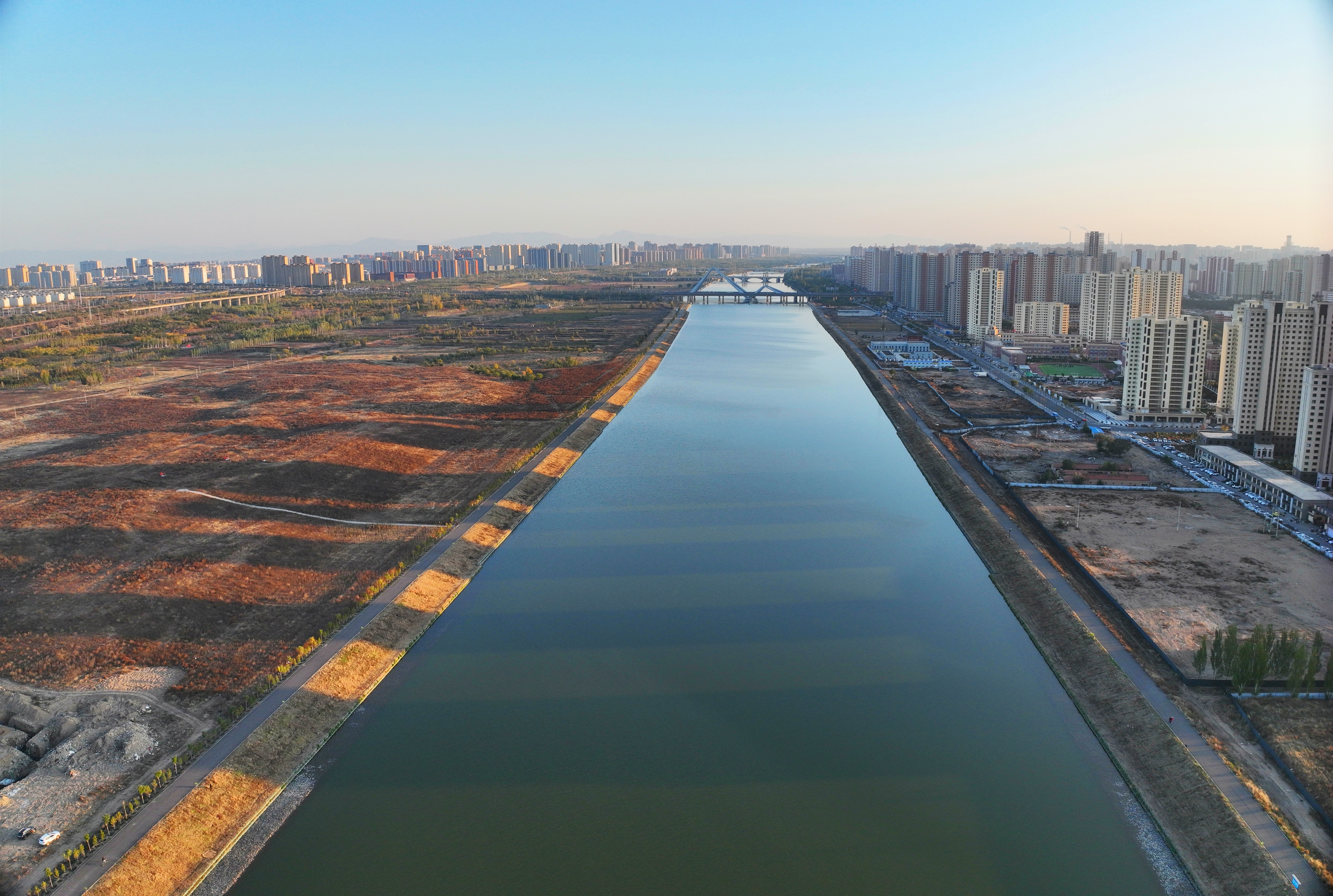 包头市御河得大高速桥～京包铁路桥段综合整治工程通过竣工验收