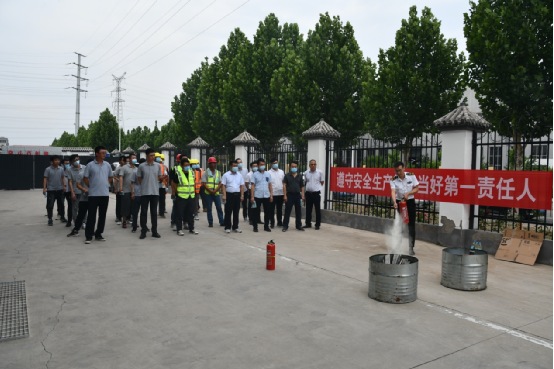 临汾分公司党支部以“党建进工地
,创精品工程”为指标着力深入党建品牌创建 临汾分公司党支部以“党建进工地
,创精品工程”为指标着力深入党建品牌创建
